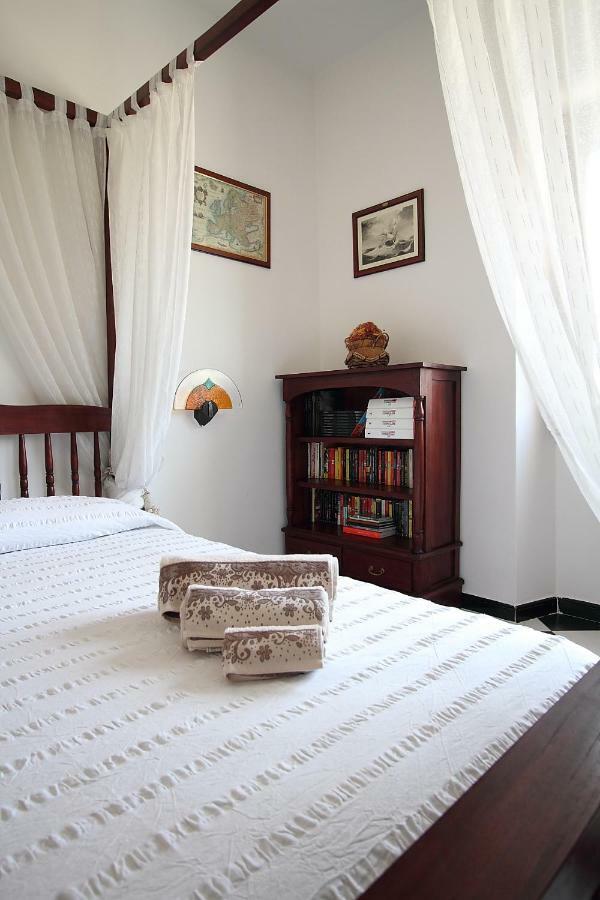 Appartamento Granada Альгеро Екстер'єр фото